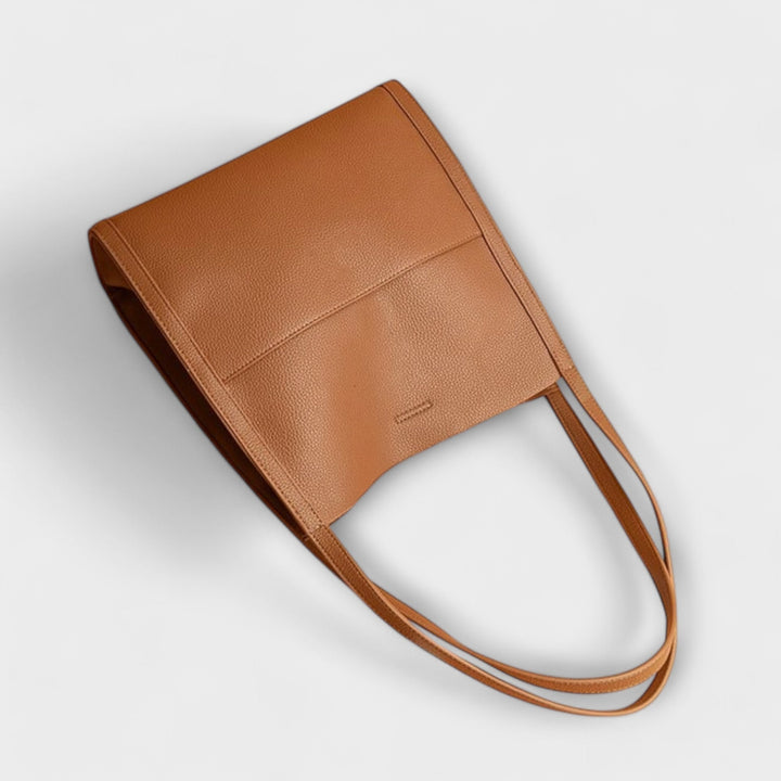 Bolso de piel hecho a mano