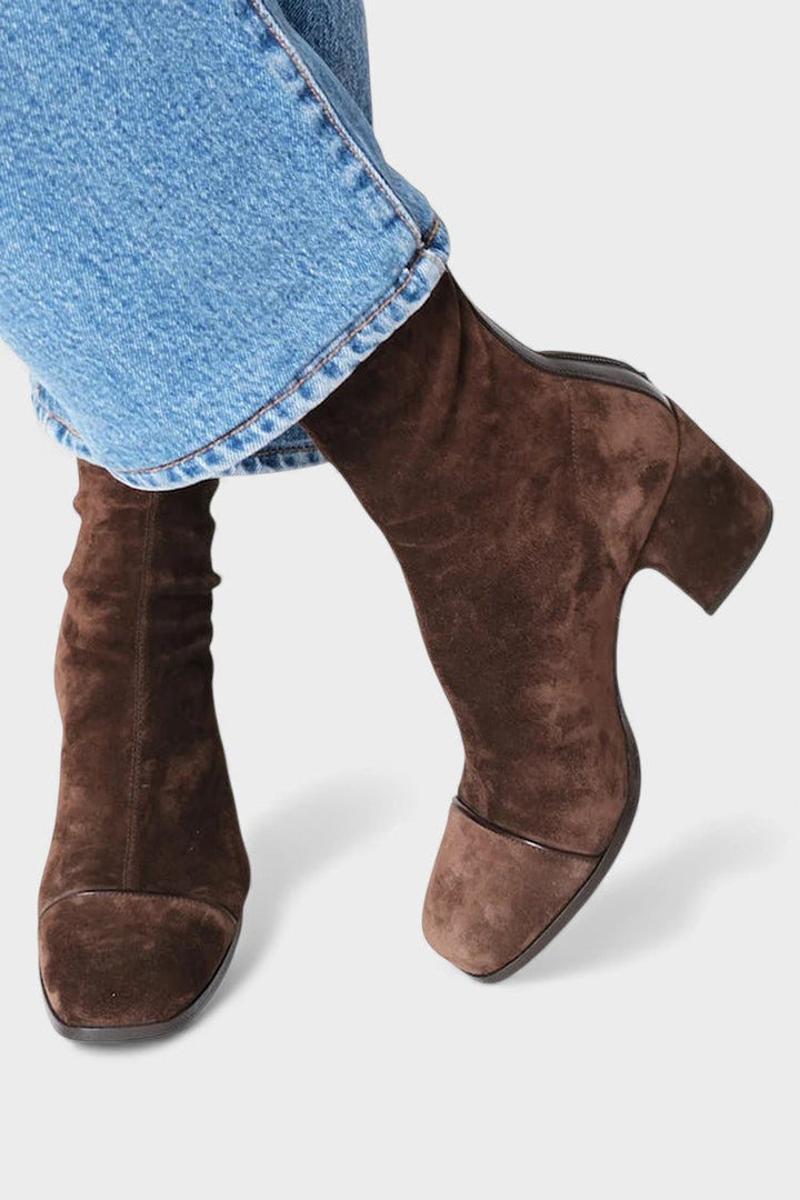 Botines de tacón con diseño de punta cuadrada