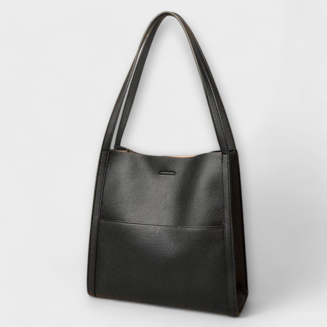 Bolso de piel hecho a mano
