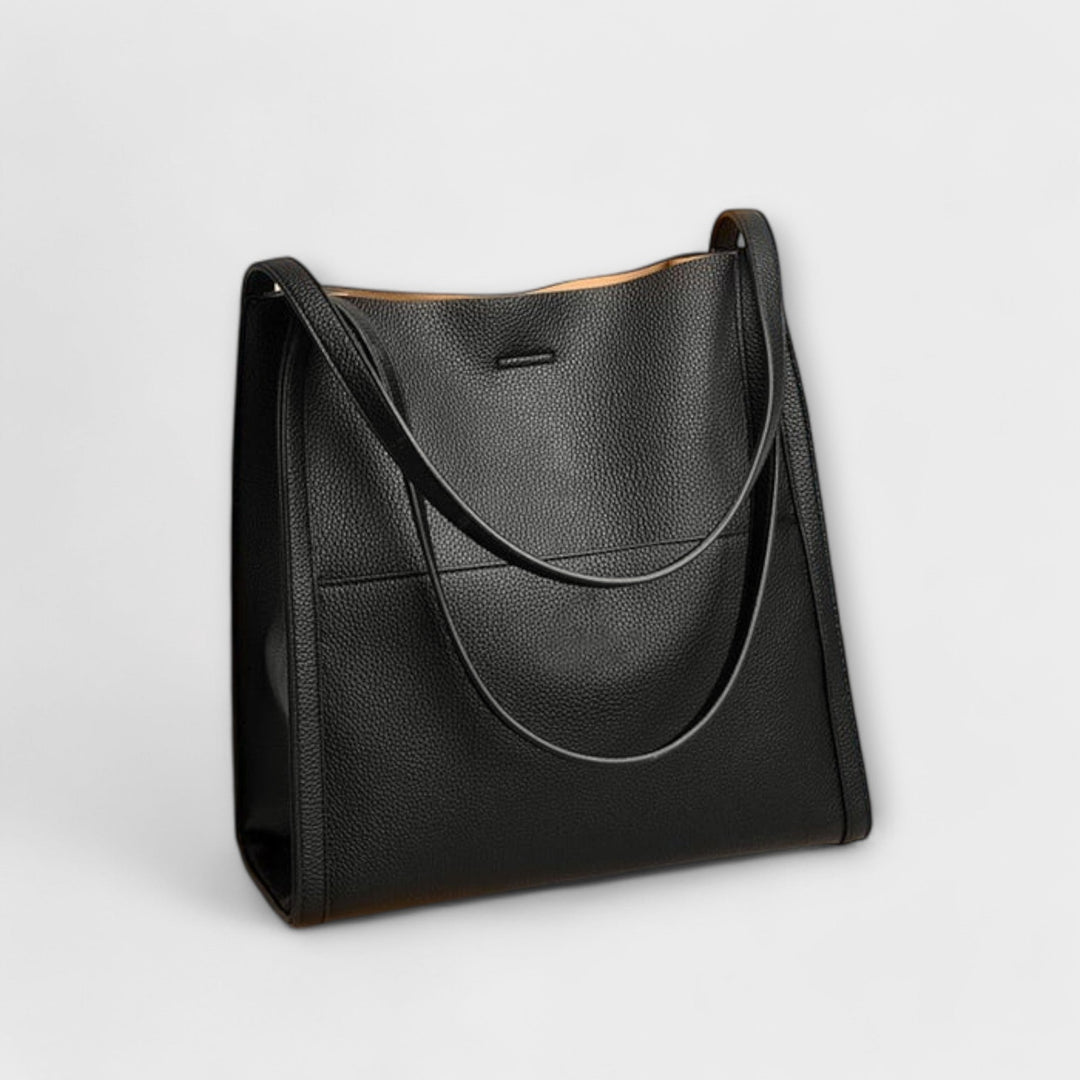 Bolso de piel hecho a mano