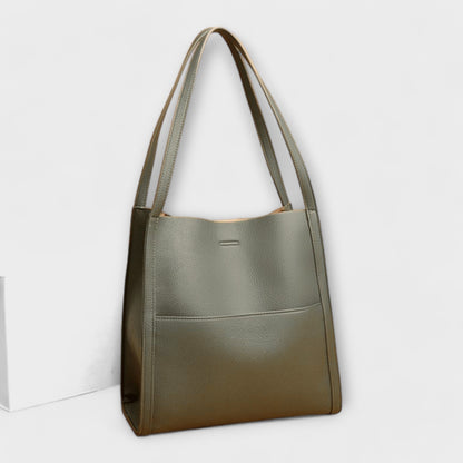 Bolso de piel hecho a mano