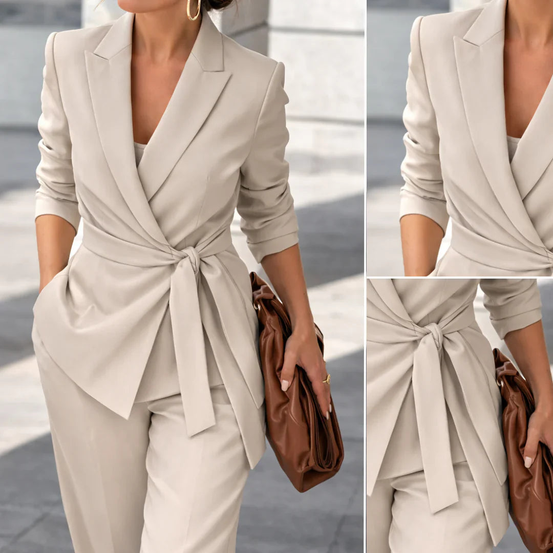 Traje elegante de dos piezas