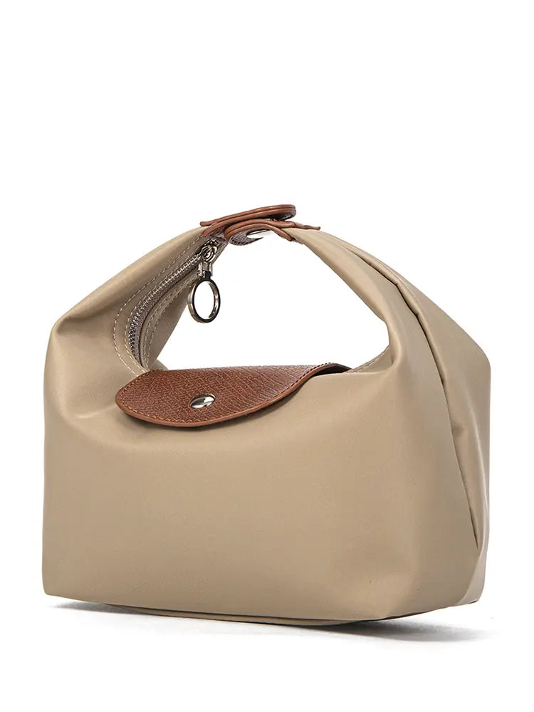 Bolso dumpling bicolor de hombro y bandolera