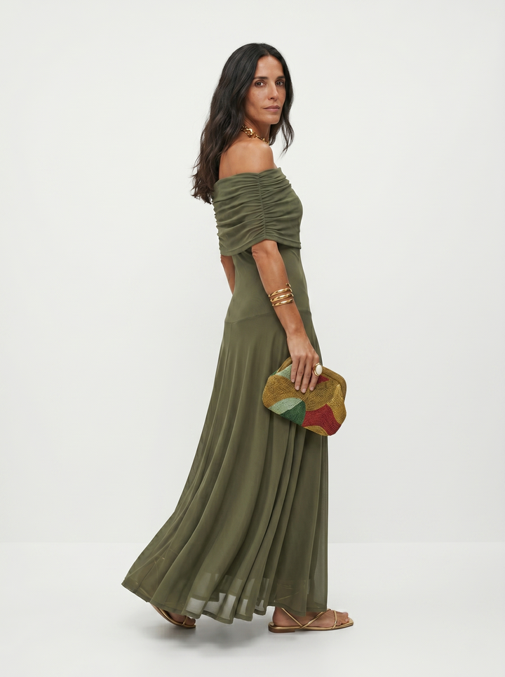 Maxi vestido elegante y minimalista