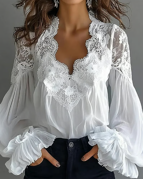 Blusa floral con mangas abullonadas