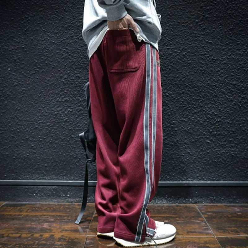 Pantalones de rayas anchos