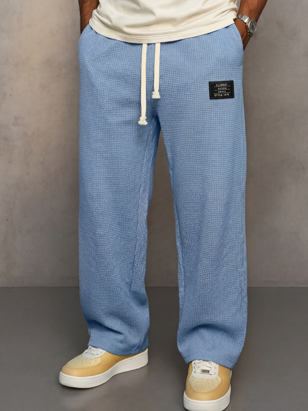 Pantalones anchos con cintura ajustable